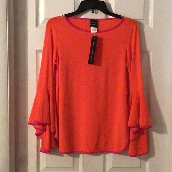 Coco Bianco Tops - Coco Bianco butterfly sleeve top w/hot pink piping